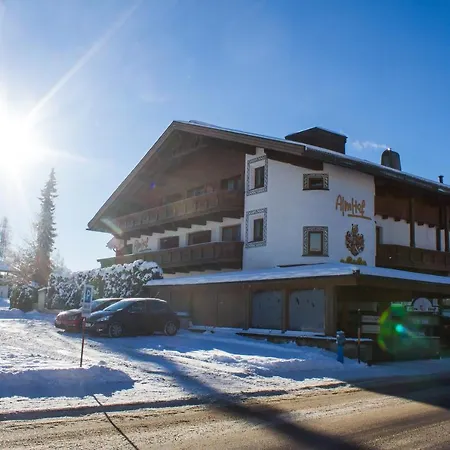 Hotel Garni Almhof-3
